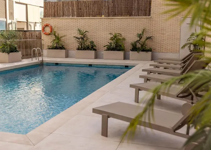 Hotel Ilunion Valencia 3